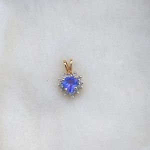 Tanzinite and diamond pendant